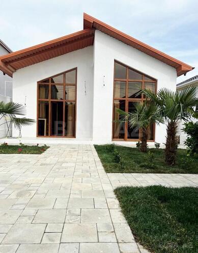 Satılır 3 otaqlı həyət evi/bağ evi 100 m², Novxanı q., photo 1 from 13