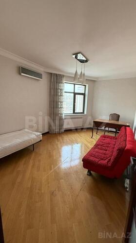 Сдаётся 3-комн. новостройка 120 м², м. Низами, photo 6 from 16