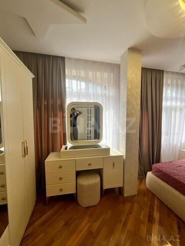 Сдаётся 2-комн. вторичка 80 м², м. Ичеришехер, photo 11 from 19