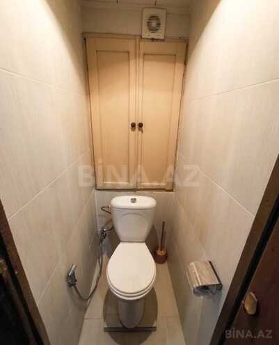 Продаётся 2-комн. вторичка 68 м², м. Ази Асланов, photo 6 from 8