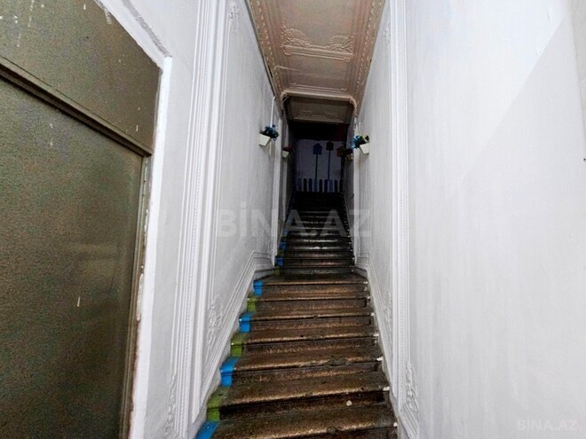 Продаётся 5-комн. вторичка 200 м², м. Ичеришехер, photo 16 from 23