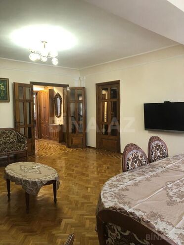 Сдаётся 3-комн. вторичка 90 м², м. 28 мая, photo 1 from 15