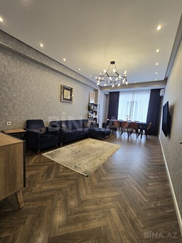 Продаётся 3-комн. новостройка 100 м², м. Иншаатчылар, photo 1 from 17