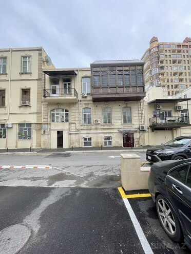 Продаётся 3-комн. вторичка 60 м², м. Сахил, photo 4 from 18