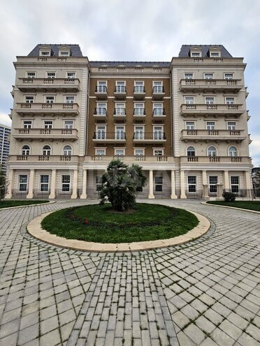 Satılır 3 otaqlı yeni tikili 122 m², Ağ şəhər q., photo 1 from 15