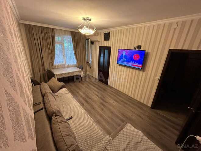 Продаётся 3-комн. вторичка 75 м², м. Мемар Аджеми, photo 13 from 21
