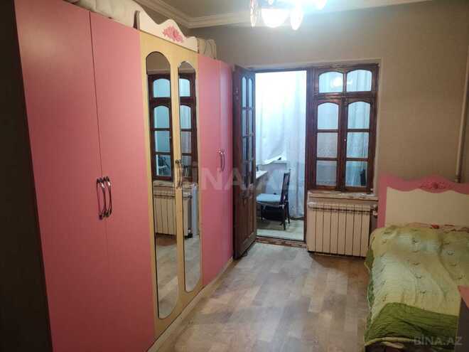 Продаётся 3-комн. вторичка 65 м², Хатаинский р., photo 7 from 18