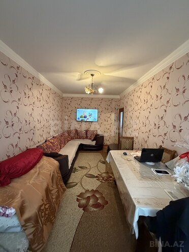 Продаётся 2-комн. вторичка 65 м², м. Ази Асланов, photo 4 from 13