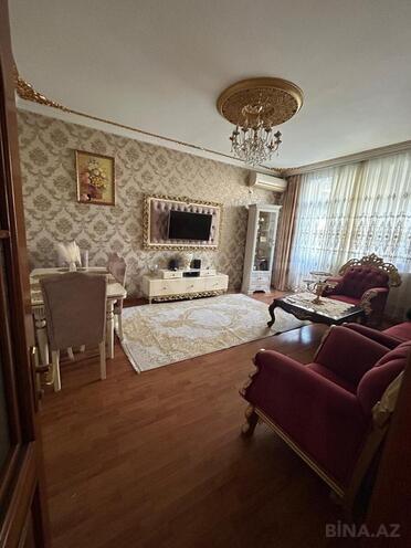 Продаётся 3-комн. новостройка 110 м², м. Кара Караев, photo 1 from 15