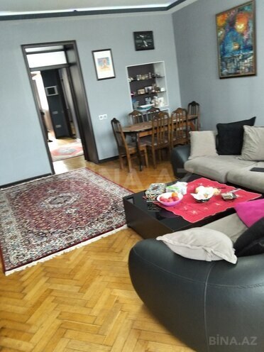 Продаётся 3-комн. вторичка 120 м², м. Сахил, photo 4 from 24