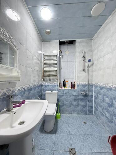 Satılır 4 otaqlı köhnə tikili 75 m², Nəsimi r., photo 15 from 16