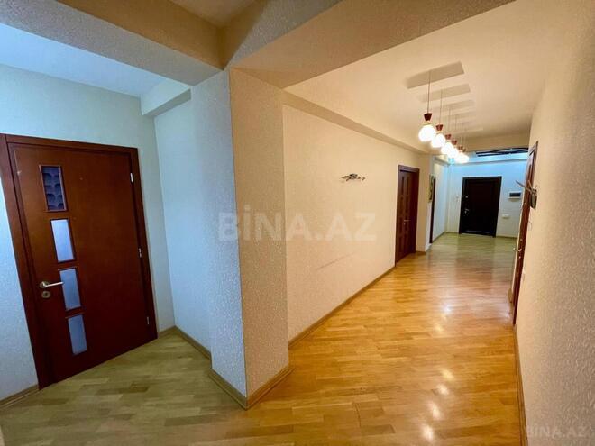 Сдаётся 3-комн. новостройка 142 м², Насиминский  р., photo 12 from 21
