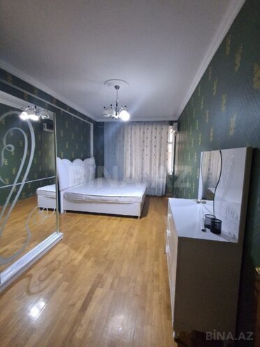 Продаётся 3-комн. новостройка 140 м², м. 8 ноября, photo 1 from 8