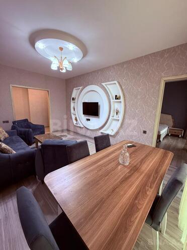 Сдаётся 3-комн. новостройка 110 м², м. 8 ноября, photo 4 from 19