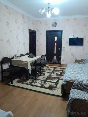 Продаётся 3-комн. вторичка 80 м², м. Нариман Нариманов, photo 3 from 6