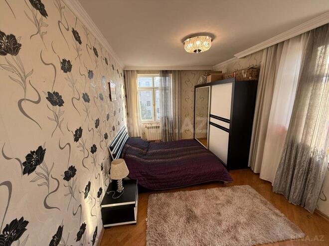 Сдаётся 2-комн. вторичка 60 м², м. Нариман Нариманов, photo 1 from 11