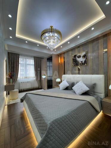 Продаётся 3-комн. новостройка 130 м², м. Кара Караев, photo 12 from 19