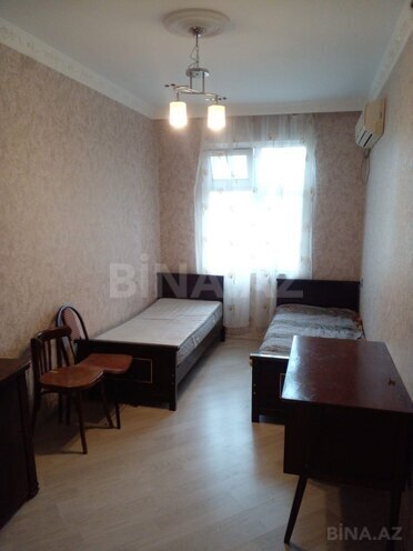 Сдаётся 2-комн. вторичка 70 м², м. Мемар Аджеми, photo 1 from 8