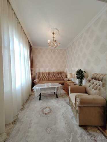 Satılır 2 otaqlı köhnə tikili 55 m², Köhnə Günəşli q., photo 1 from 15