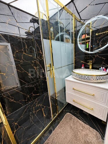 Satılır 5 otaqlı köhnə tikili 120 m², Bakıxanov q., photo 13 from 14