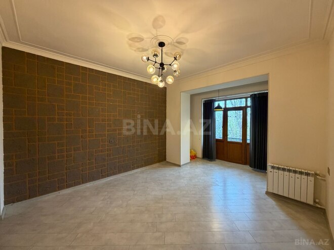 Продаётся 2-комн. вторичка 75 м², Насиминский  р., photo 3 from 21