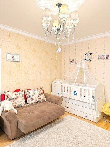 Satılır 4 otaqlı köhnə tikili 114 m², Bakıxanov q., photo 9 from 17