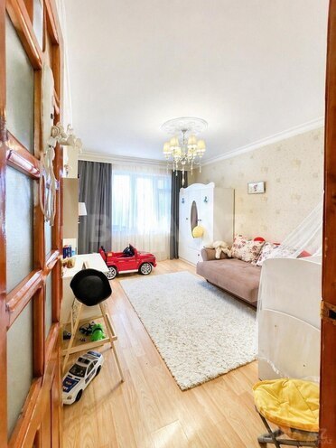 Satılır 4 otaqlı köhnə tikili 114 m², Bakıxanov q., photo 11 from 17