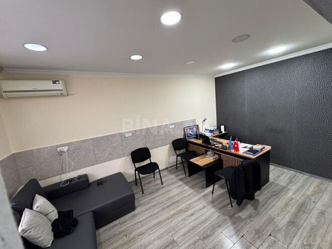 Сдаётся 2-комн. офис 35 м², м. Мемар Аджеми, photo 1 from 6