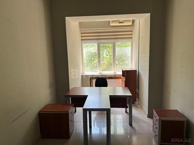 Сдаётся 14-комн. офис 400 м², Сабаильский р., photo 10 from 31