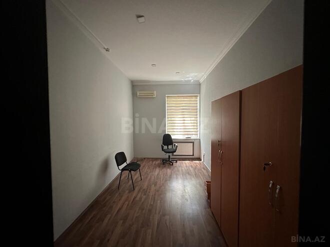 Сдаётся 14-комн. офис 400 м², Сабаильский р., photo 15 from 31