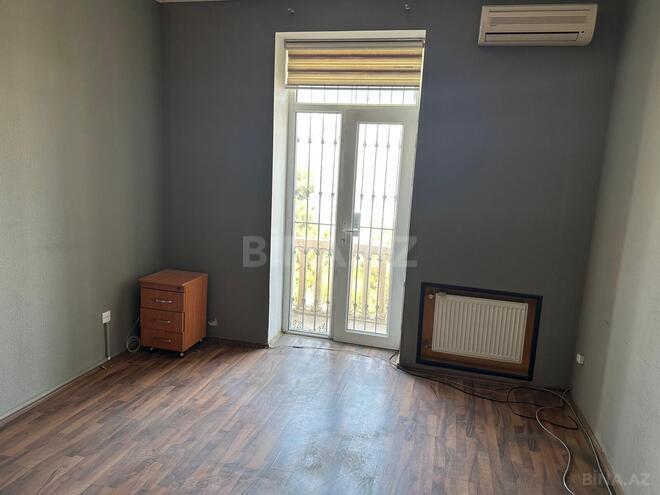 Сдаётся 14-комн. офис 400 м², Сабаильский р., photo 19 from 31