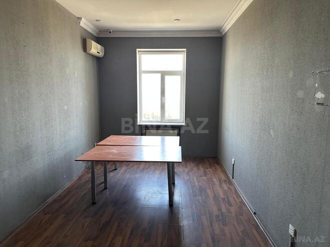 Сдаётся 14-комн. офис 400 м², Сабаильский р., photo 22 from 31