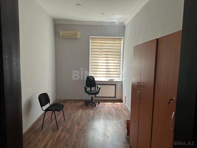 Сдаётся 14-комн. офис 400 м², Сабаильский р., photo 16 from 31