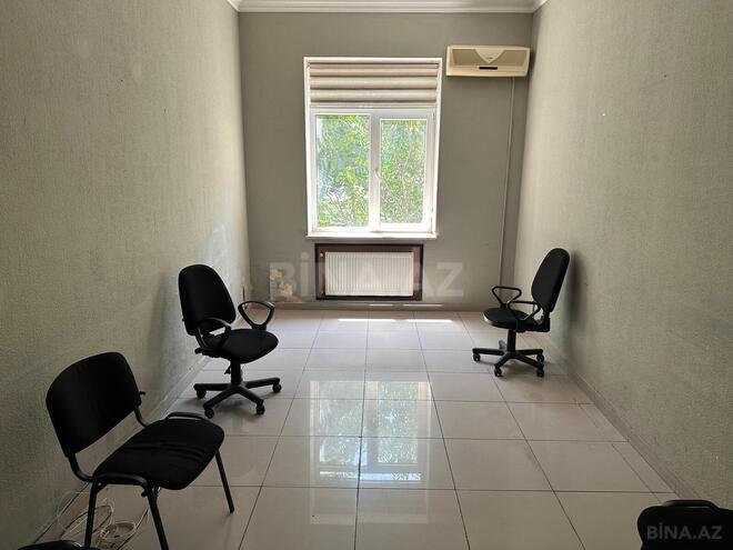 Сдаётся 14-комн. офис 400 м², Сабаильский р., photo 11 from 31