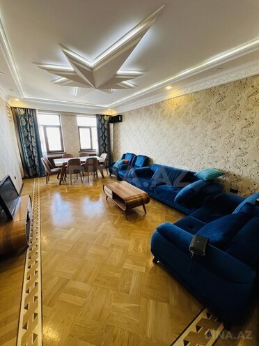 İcarəyə verilir 3 otaqlı yeni tikili 90 m², Qara Qarayev m., photo 1 from 14