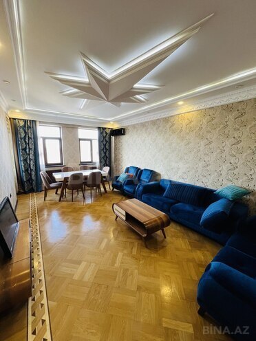 İcarəyə verilir 3 otaqlı yeni tikili 90 m², Qara Qarayev m., photo 6 from 14