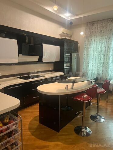 Продаётся 7-комн. дом/дача 400 м², пос. Новханы, photo 10 from 22