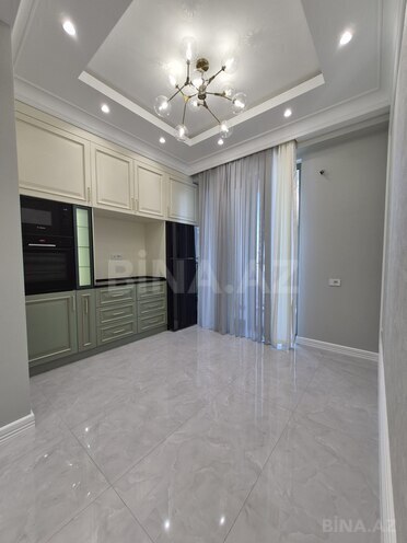 Продаётся 4-комн. новостройка 180 м², м. Элмляр Академиясы, photo 17 from 23