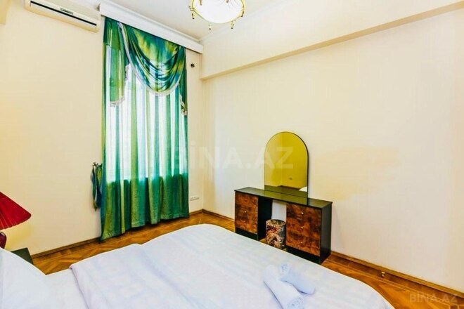 Сдаётся 3-комн. вторичка 85 м², м. Сахил, photo 21 from 29