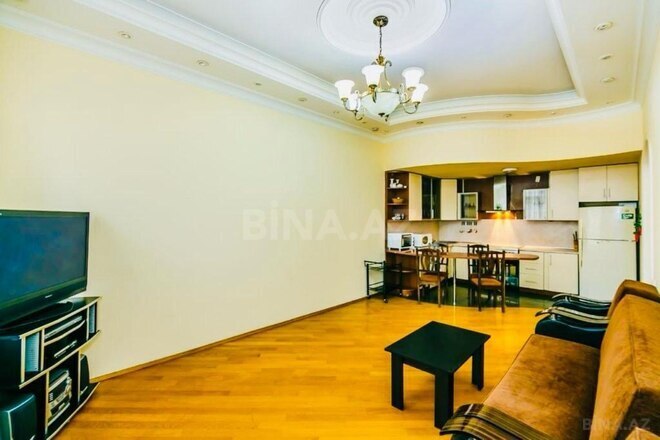 Сдаётся 3-комн. вторичка 85 м², м. Сахил, photo 8 from 29