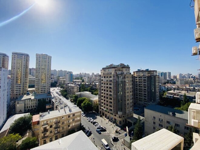 Продаётся 3-комн. новостройка 106 м², м. Низами, photo 1 from 31