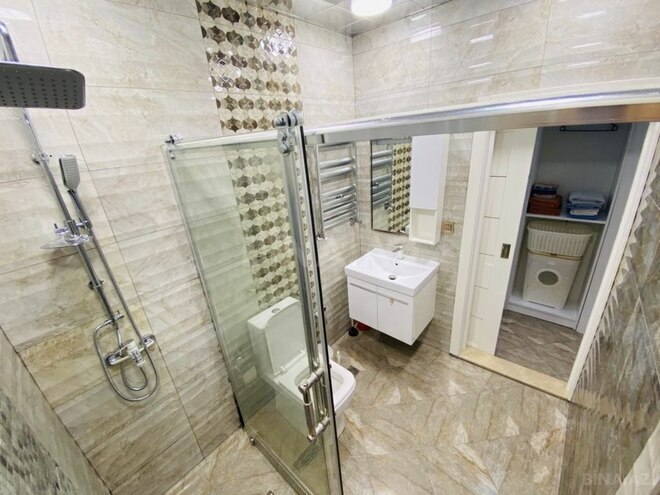Продаётся 3-комн. новостройка 106 м², м. Низами, photo 21 from 31