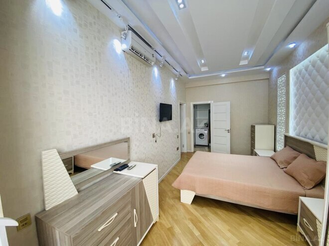 Продаётся 3-комн. новостройка 106 м², м. Низами, photo 12 from 31