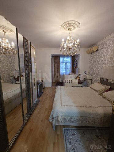 Satılır 4 otaqlı köhnə tikili 110 m², Bakıxanov q., photo 17 from 32