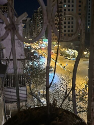 Сдаётся 3-комн. вторичка 100 м², м. Гянджлик, photo 6 from 14