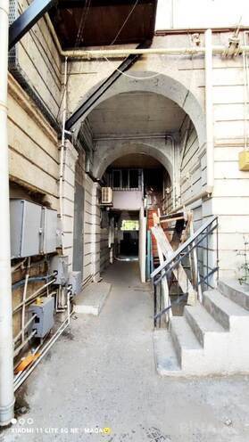 Продаётся 2-комн. вторичка 56 м², м. Низами, photo 16 from 17