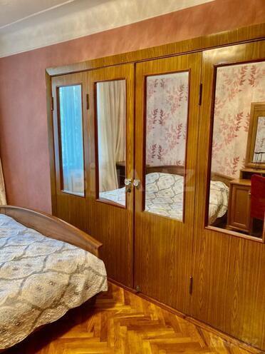 Сдаётся 3-комн. вторичка 73 м², м. Ичеришехер, photo 16 from 21