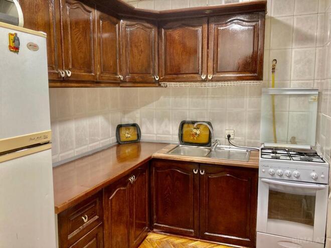 Сдаётся 3-комн. вторичка 73 м², м. Ичеришехер, photo 18 from 21