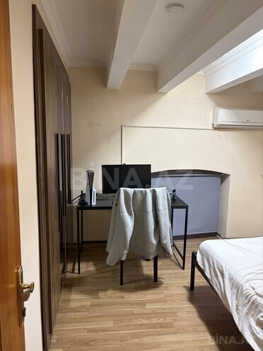 Сдаётся 3-комн. вторичка 101 м², м. Сахил, photo 9 from 27