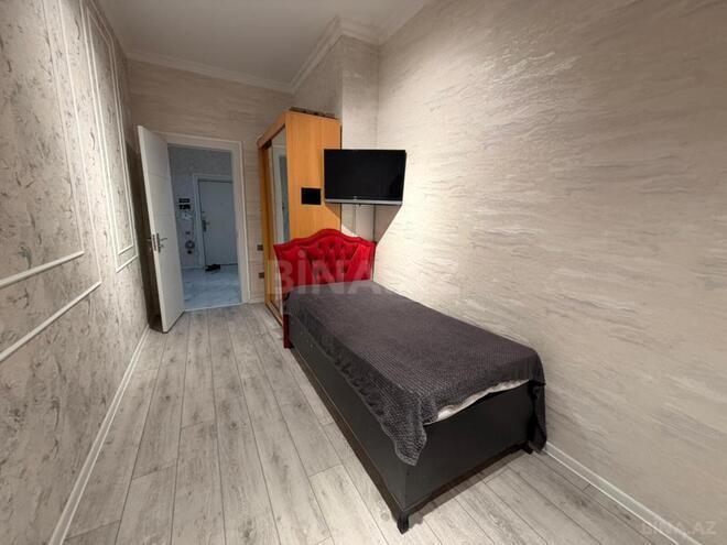 Продаётся 3-комн. новостройка 80 м², м. Нефтчиляр, photo 9 from 16